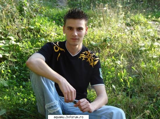 haideti sa donam fiecare cate 100 de mii pt e mult, sunt 948 de ... ori 100 de mii ceva bani...ca sa